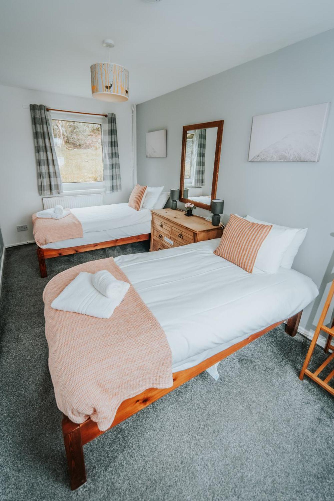Old Kyle Farm - Stunning Views - 2 Mins From Skye Bridge Villa ไคลาคิน ภายนอก รูปภาพ